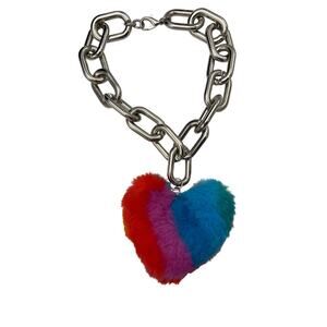 💕 Upworked Mega Chain and Furry Heart Pendant Rave Ready